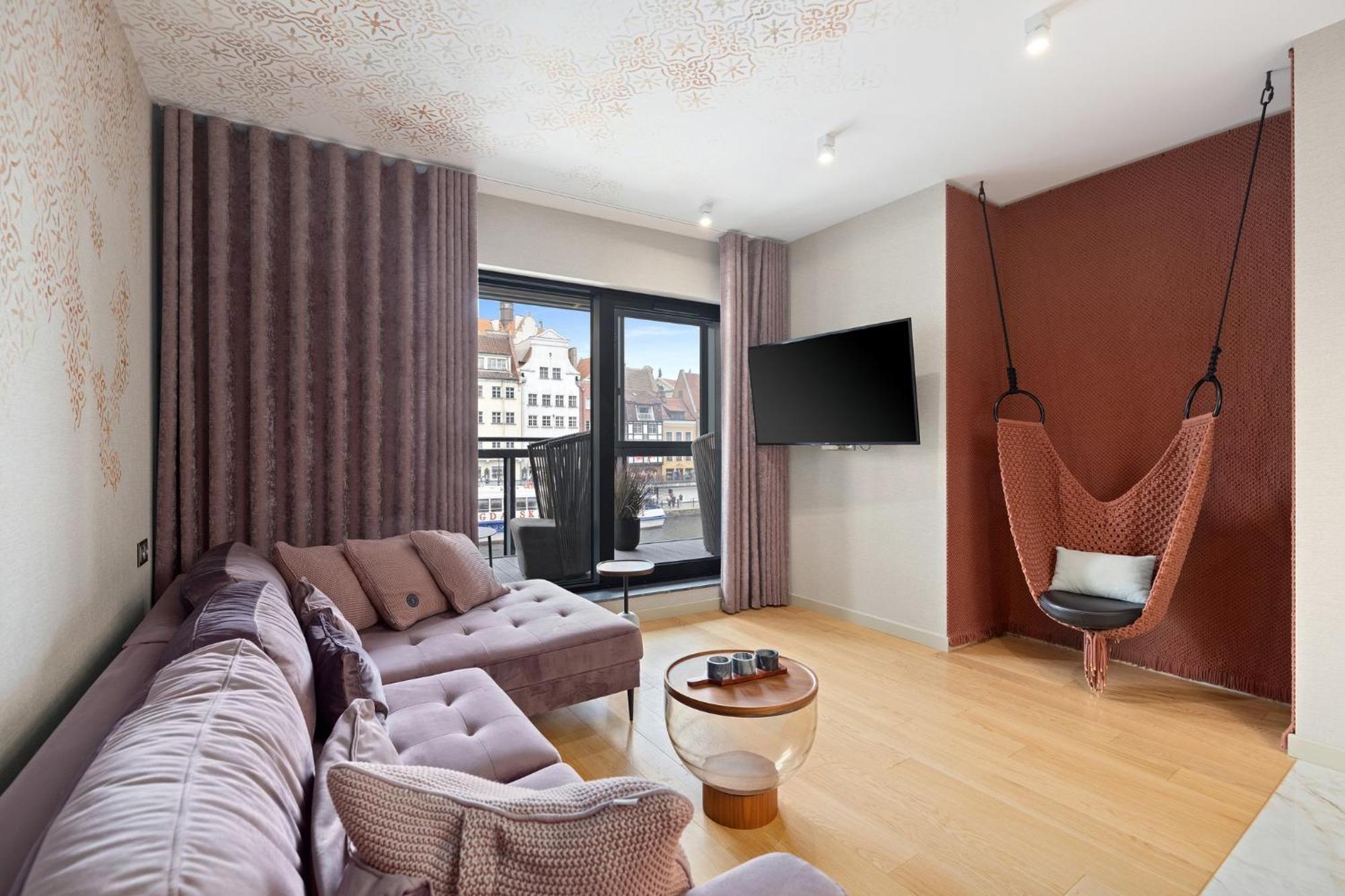 Rent Like Home - Apartamenty W Deo Plaza 格但斯克 外观 照片