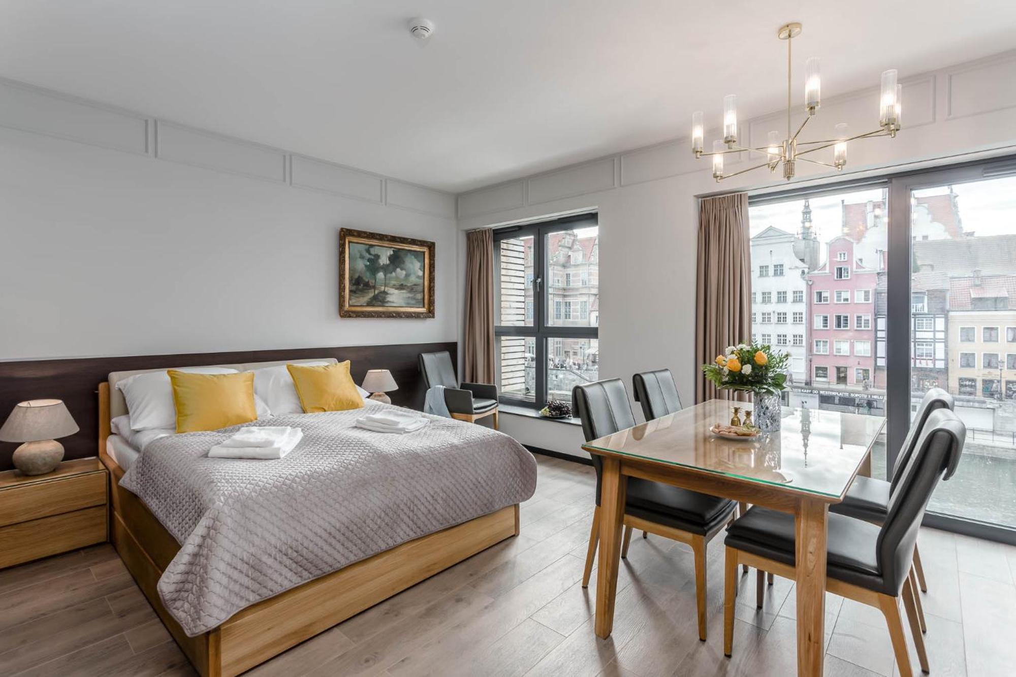 Rent Like Home - Apartamenty W Deo Plaza 格但斯克 外观 照片